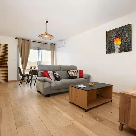 Le Corbieres 5eme Etage 4 Avec Clim 아파트 나르본